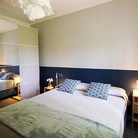 Maison Olive เดเซนซาโนเดลการ์ดา ภายนอก รูปภาพ